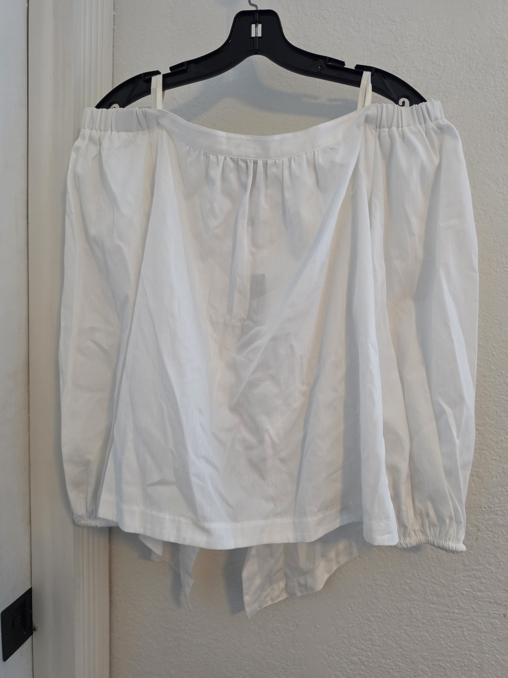 BCBGMaxAzria White Off-Shoulder Peasant Blouse